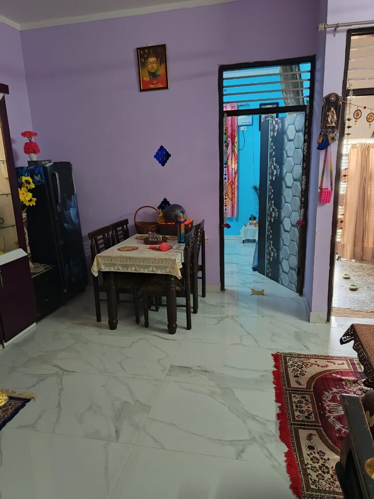 Bedroom, new-palam-vihar-3 3 Bedroom 970 Sq.Ft. Independent House In Sector 111 Gurgaon 8155032