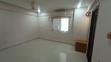 Room in 3 BHK Apartment at SMR Vinay Iconia Phase II, Kondapur – for Rent