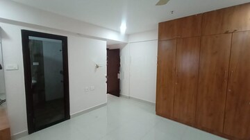 Room in 3 BHK Apartment at SMR Vinay Iconia Phase II, Kondapur – for Rent