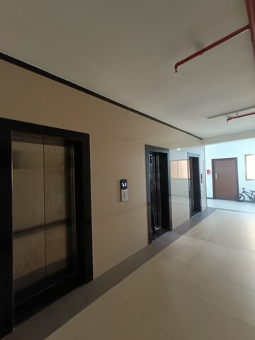 Lift in 1 BHK Apartment at Sunraj Supreme, Dombivli East – for Rent