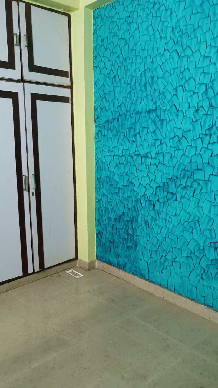 2 BHK Builder Floor For Sale in Shanti Nagar