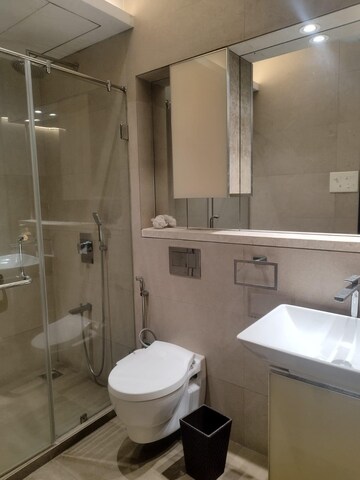 Bathroom in 3.5 BHK Apartment at Indiabulls Sky, Lower Parel – for Rent