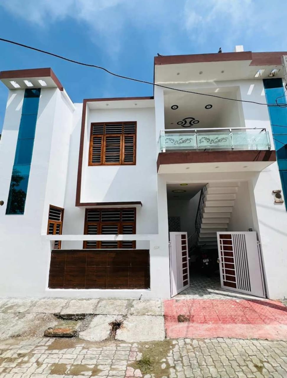 3 BHK + Pooja Room,Study Room Villa For Sale in Gomti Nagar Extension Me 