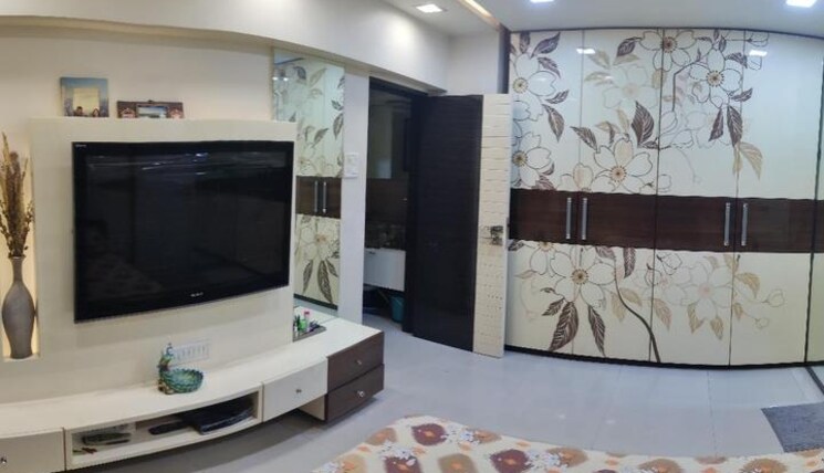 Kitchen, everest-world-tulip 4 Bedroom 1850 Sq.Ft. Apartment In Kolshet Road Thane 8155136