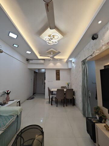 Master Bedroom in 1 BHK Apartment at Naupada – for Rent