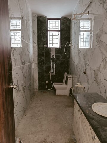 Bathroom in 3 BHK Builder Floor at Super MIG, Sector 105 – for Rent