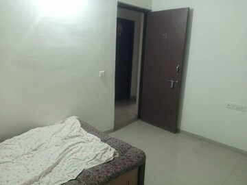 Bedroom in 3 BHK Apartment at Chandkheda – for Rent