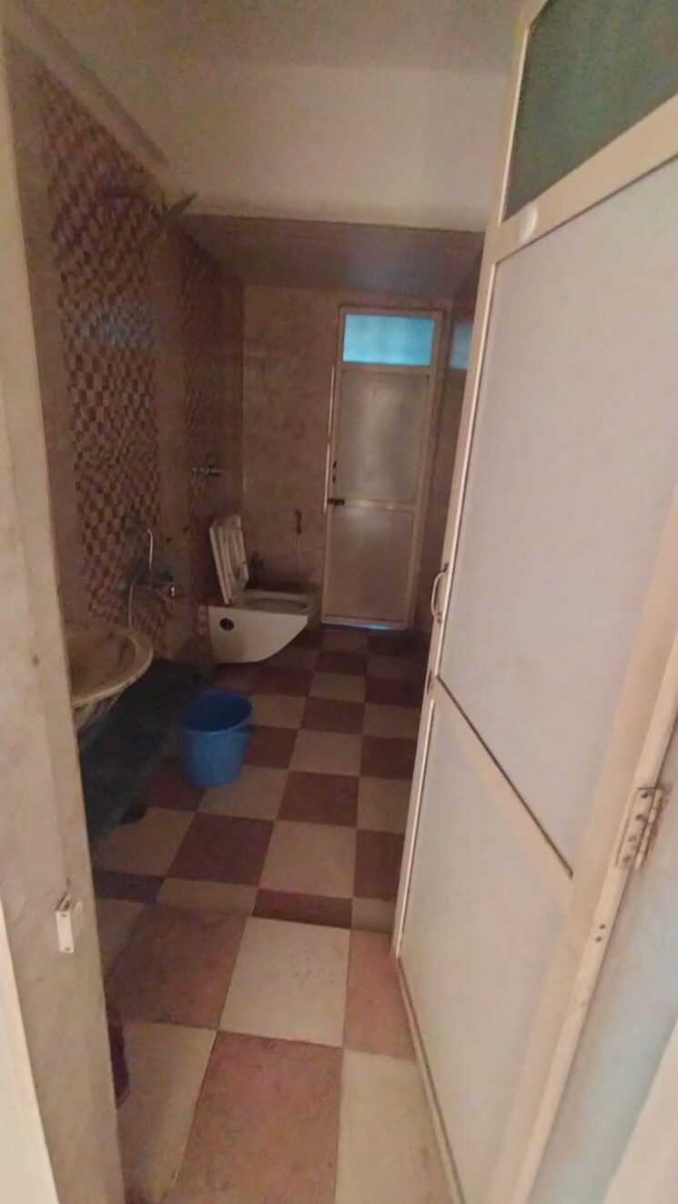 Bathroom, pristine-greens 2 Bedroom 750 Sq.Ft. Builder Floor In Moshi Pune 8155278