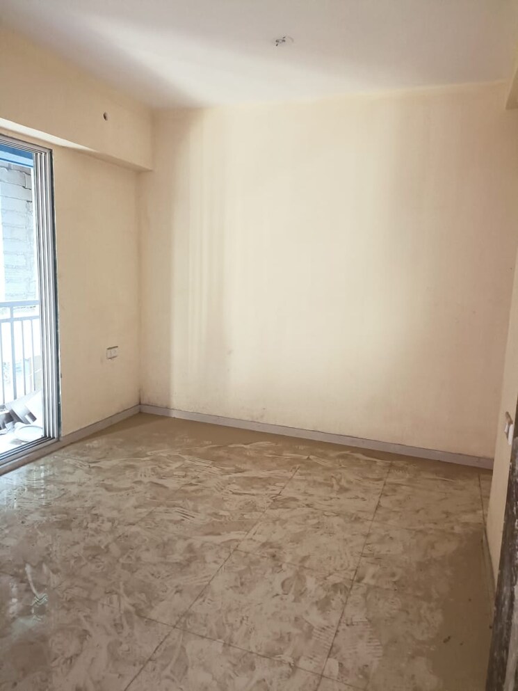 Room, new-vegas-plaza 1 Bedroom 600 Sq.Ft. Apartment In Owale Thane 8155325