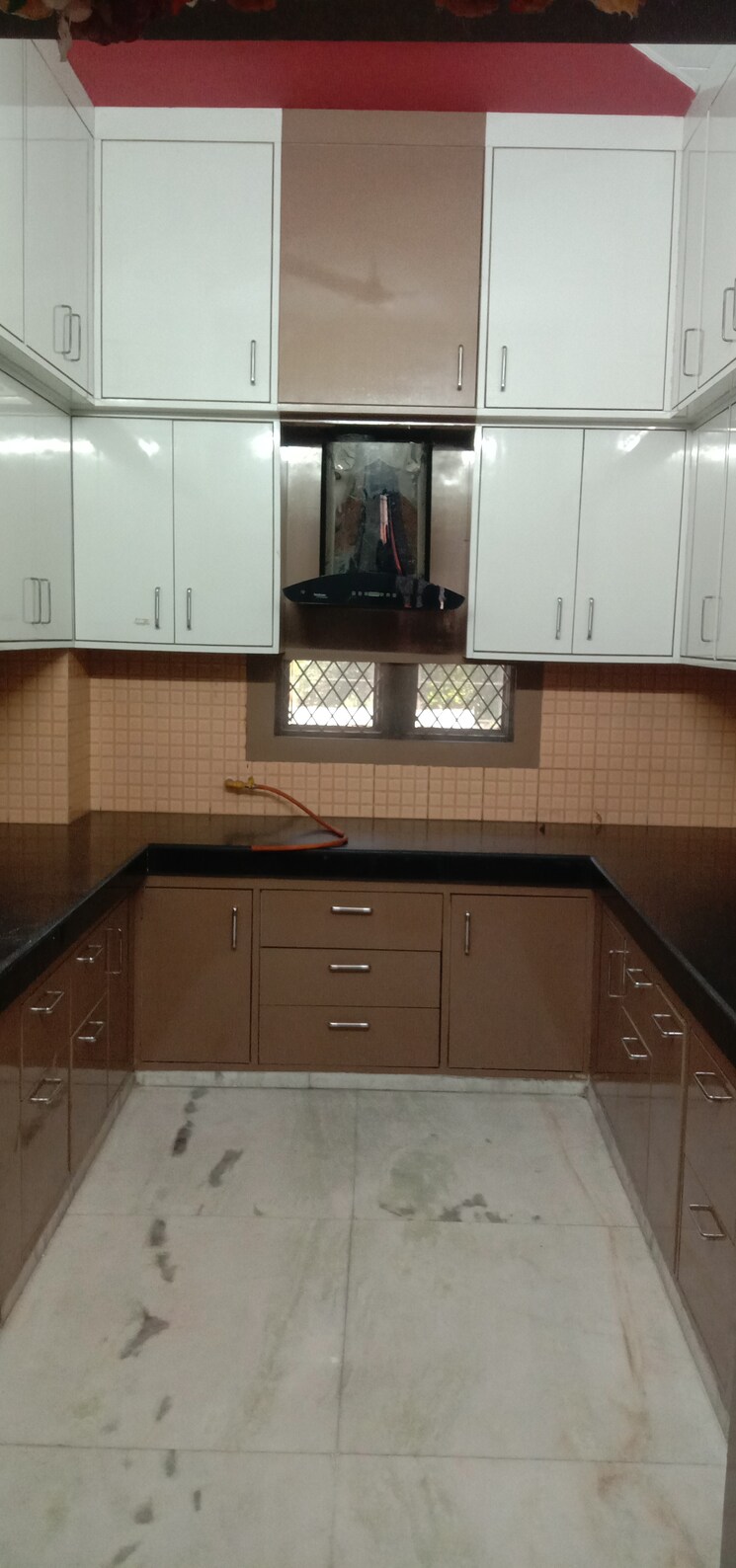 Kitchen, kavi nagar 3 Bedroom 200 Sq.Yd. Builder Floor In Kavi Nagar Ghaziabad 8155334