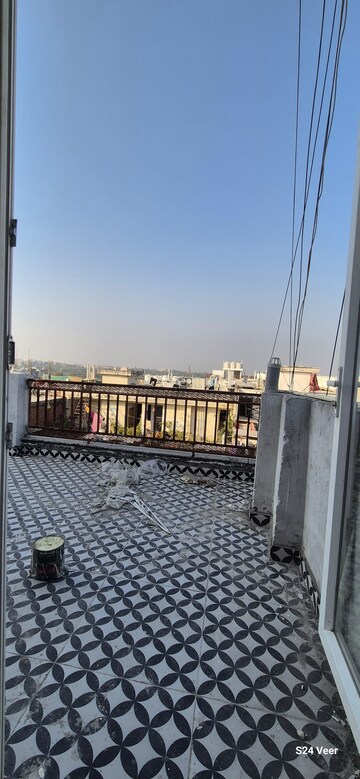 1 RK Apartment For Rent in Palm Residency Chhatarpur, Chattarpur