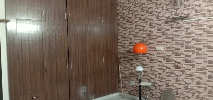 Bathroom, kavi nagar 3 Bedroom 200 Sq.Yd. Builder Floor In Kavi Nagar Ghaziabad 8155334