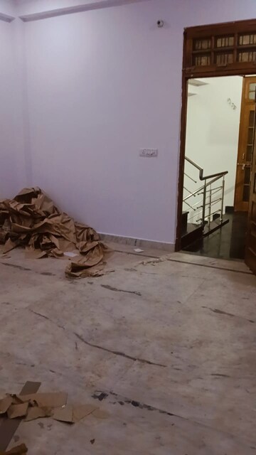 Room in 2 BHK Independent House at Sahar Plaza Indira Nagar, Indira Nagar – for Rent