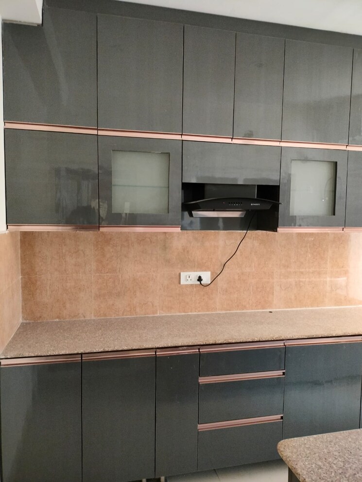 Kitchen, pardos-okas-residency 3 Bedroom 1495 Sq.Ft. Apartment In Sushant Golf City Lucknow 8155362