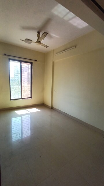 Bedroom in 1.5 BHK Apartment at Prabhat Upvan CHS, Gawand Baug – for Rent