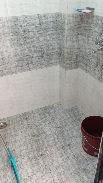 Bathroom in 2 BHK Independent House at Gomti Nagar – for Rent