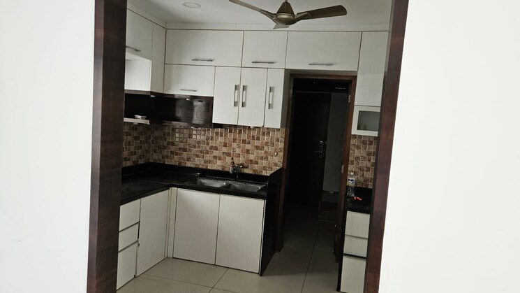 Kitchen, paranjape-blue-ridge 5 Bedroom 2450 Sq.Ft. Apartment In Hinjewadi Pune 8155396