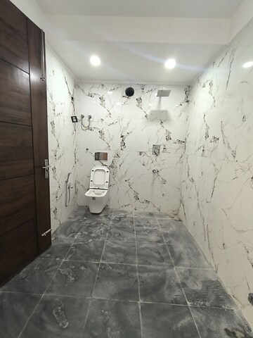 Bathroom in 3 BHK Apartment at Saket – for Sale