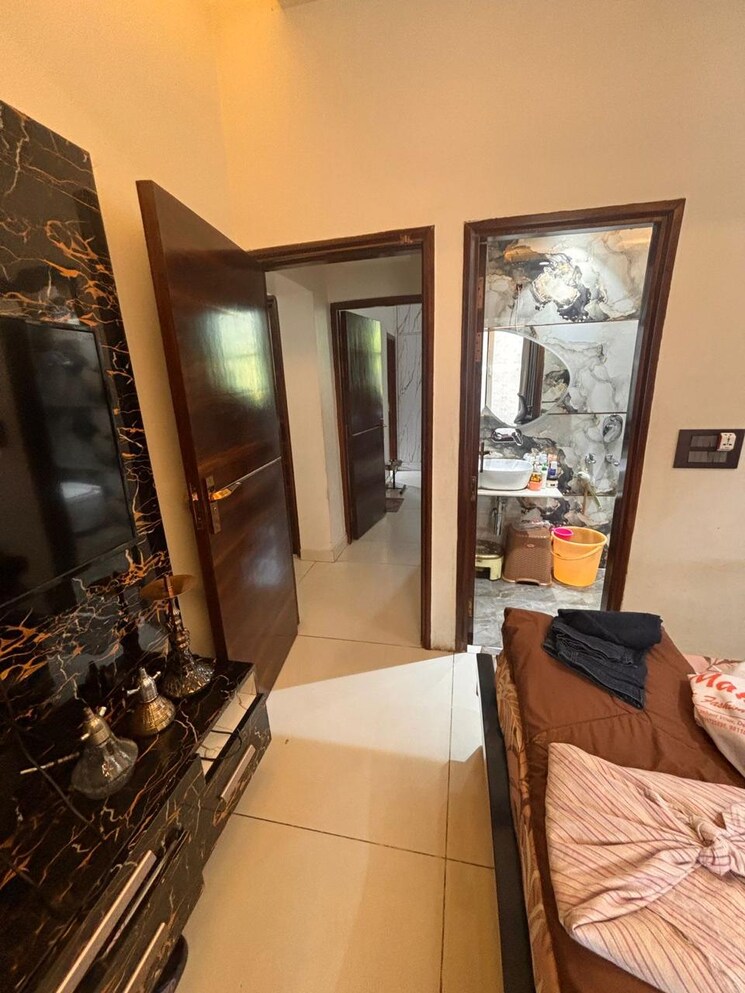 Other, rohini 2 Bedroom 900 Sq.Ft. Apartment In Rohini Delhi 8155425