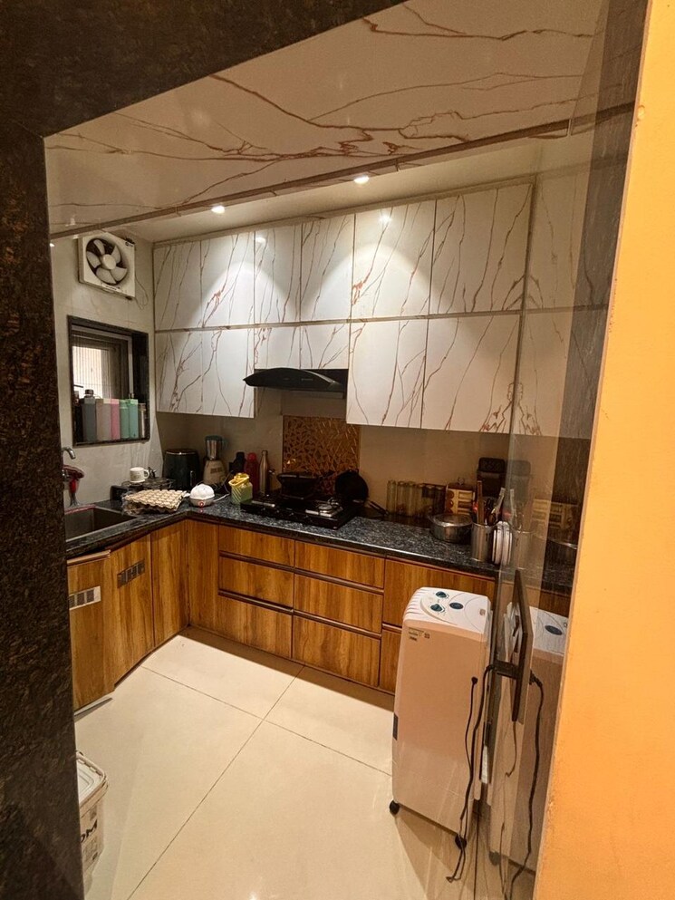 Kitchen, rohini 2 Bedroom 900 Sq.Ft. Apartment In Rohini Delhi 8155425