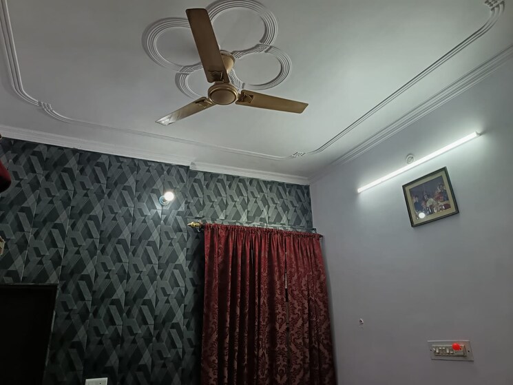 Bedroom, gomti nagar 5 Bedroom 1250 Sq.Ft. Independent House In Gomti Nagar Lucknow 8155432