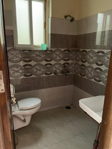 Bathroom in 2 BHK Independent House at Ansal Plaza Sector-23, Sector 23 – for Rent