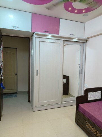 Bedroom in 2 BHK Apartment at Cosmos Horizon, Kapur Bawdi – for Rent