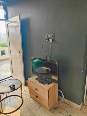 Bathroom in 2 BHK Independent House at Ansal Plaza Sector-23, Sector 23 – for Rent