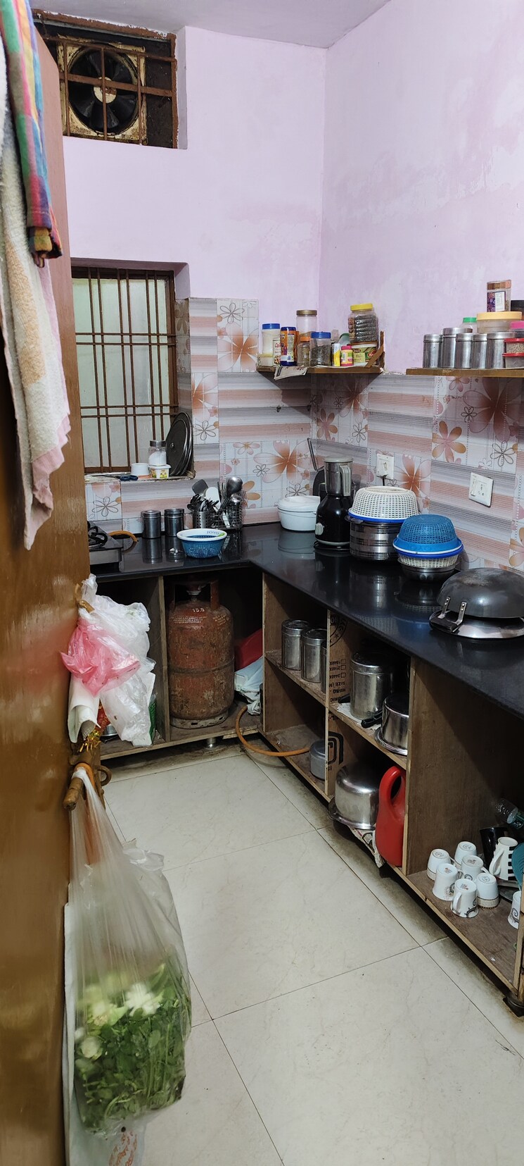 Kitchen, gomti nagar 3.5 Bedroom 960 Sq.Ft. Independent House In Gomti Nagar Lucknow 8155491