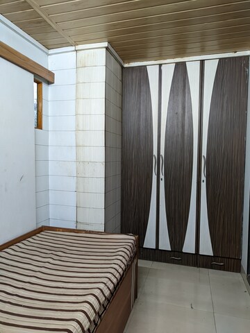 Bathroom in 2.5 BHK Apartment at Palm Beach Heights, Seawoods – for Rent
