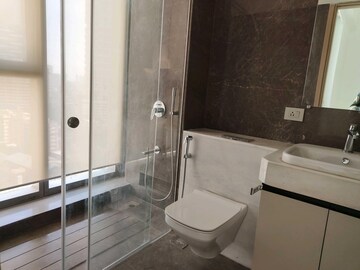 Bathroom in 5 BHK Apartment at Rustomjee Crown, Prabhadevi – for Rent