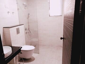 Bathroom in 3 BHK Apartment at Omaxe R2, Gomti Nagar – for Sale