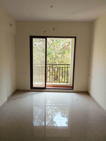 Room in 1 BHK Apartment at K M Horizon Palms III, Owale – for Rent