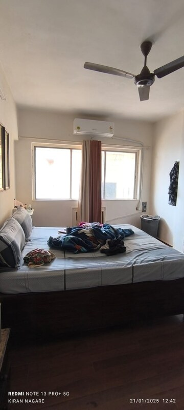 Bedroom in 3 BHK Apartment at Sukhada Apartment, Worli – for Rent