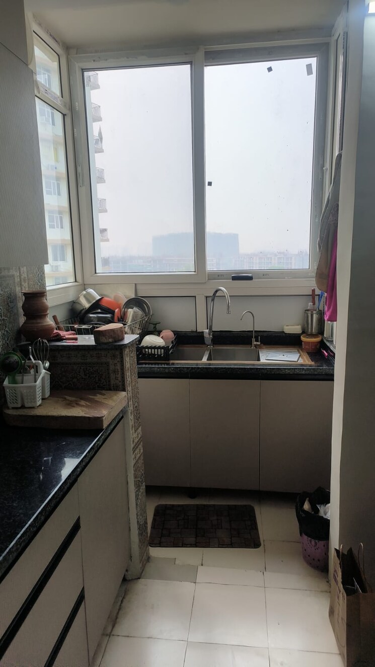 Kitchen, shree-vardhman-flora 4 Bedroom 2500 Sq.Ft. Builder Floor In Sector 90 Gurgaon 8155726