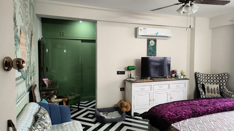 Living Room, shree-vardhman-flora 4 Bedroom 2500 Sq.Ft. Builder Floor In Sector 90 Gurgaon 8155726