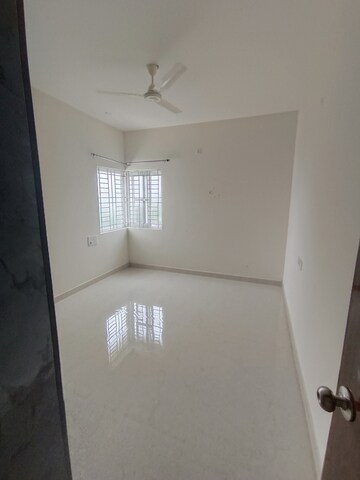 Room in 2 BHK Apartment at Jp Nagar – for Rent