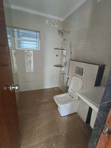 Bathroom in 2 BHK Apartment at Jp Nagar – for Rent