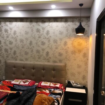 Furnished Amenities in 2.5 BHK Apartment at Supertech Ecociti, Sector 137 – for Rent