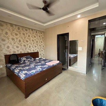 Bedroom in 2.5 BHK Apartment at Supertech Ecociti, Sector 137 – for Rent