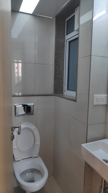 Bathroom in 2 BHK Apartment at LnT Veridian, Powai – for Rent