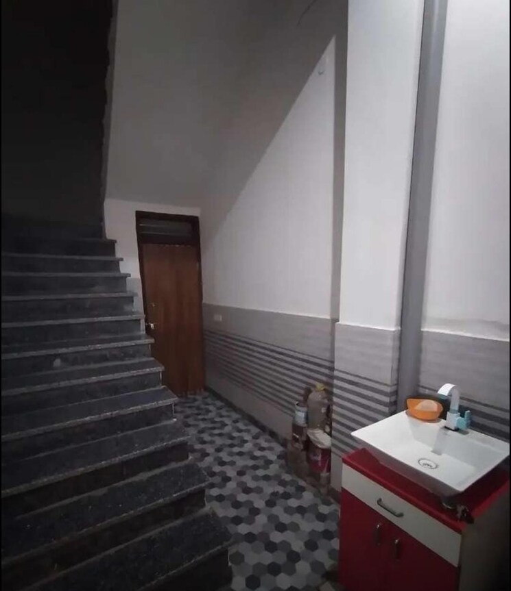 Bedroom, shalimar-apartments-shalimar-garden 3 Bedroom 1400 Sq.Ft. Builder Floor In Shalimar Garden Ghaziabad 8155760