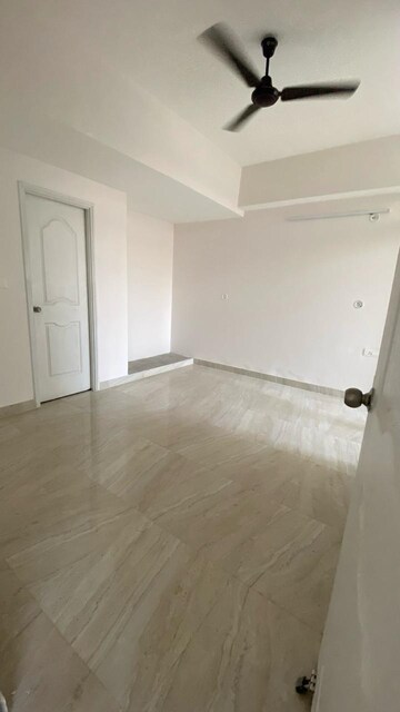 2.5 BHK Apartment For Rent in Ansal Sushant Golf city, Sushant Golf City