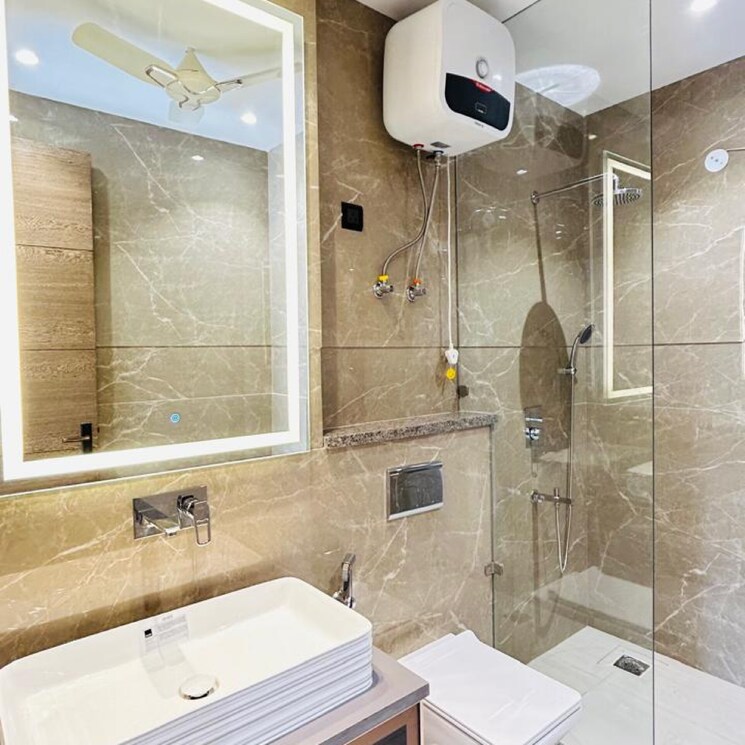 Bathroom, unitech-south-city-ii 3 Bedroom 1800 Sq.Ft. Builder Floor In South City 2 Gurgaon 8155767