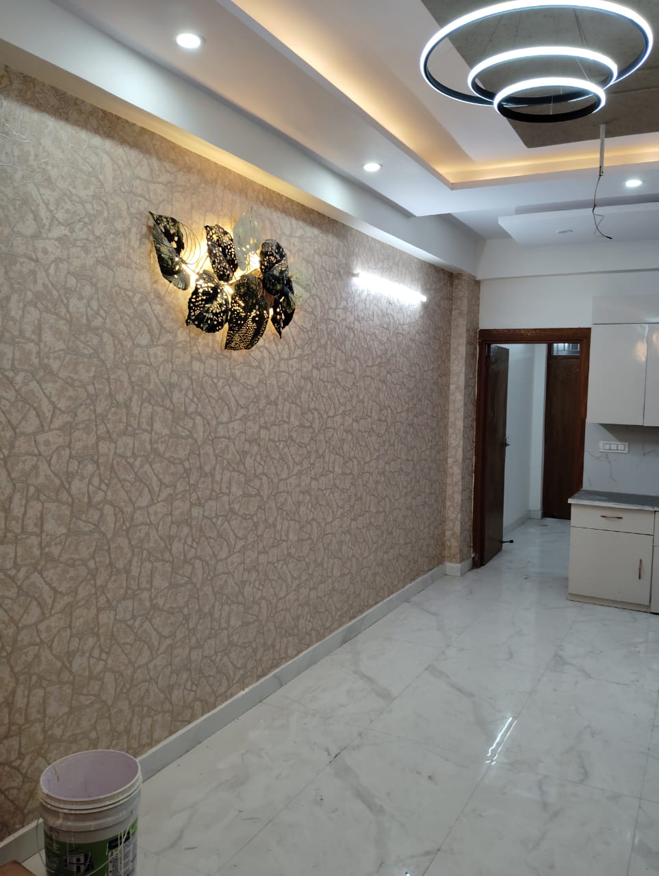 3 BHK + Pooja Room 1350 Sq.Ft. Builder Floor in Shalimar Apartments Shalimar Garden