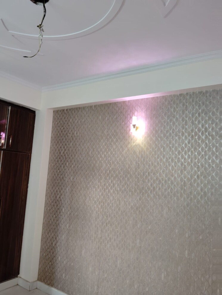 Room, shalimar-apartments-shalimar-garden 3 Bedroom 1350 Sq.Ft. Builder Floor In Shalimar Garden Ghaziabad 8155773