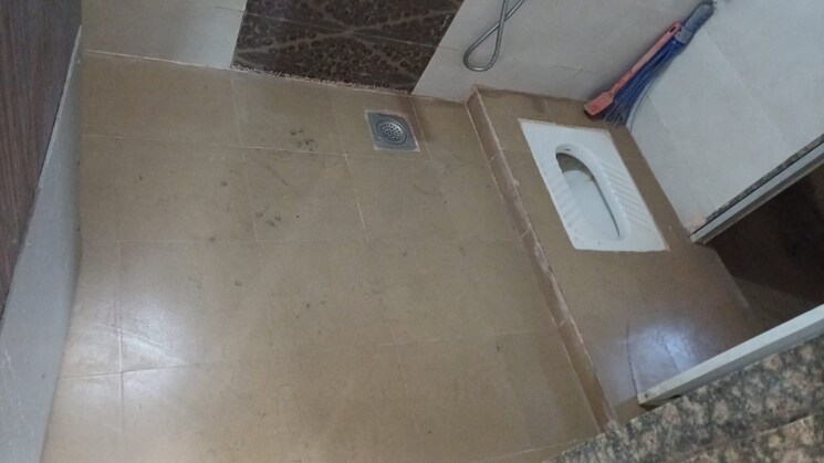 Bathroom, thane west 1 Bedroom 445 Sq.Ft. Apartment In Thane West Thane 8155805