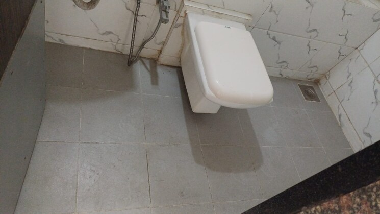 Attached Bathroom, thane west 1 Bedroom 445 Sq.Ft. Apartment In Thane West Thane 8155805