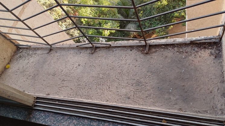 Balcony, thane west 1 Bedroom 445 Sq.Ft. Apartment In Thane West Thane 8155805