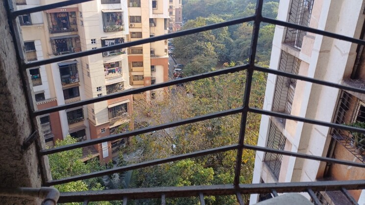Balcony, thane west 1 Bedroom 445 Sq.Ft. Apartment In Thane West Thane 8155805